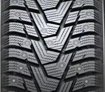Hankook W429 i Pike RS2 235/70 R16 109T