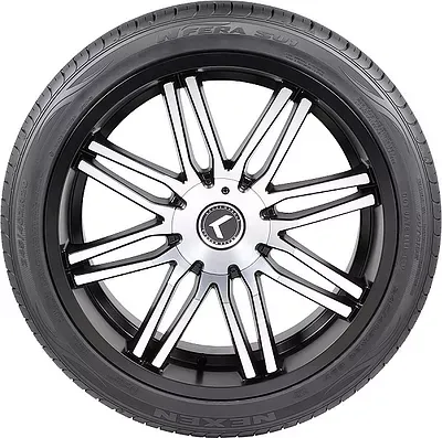 Roadstone N'FERA SU1 235/40 R19 96Y