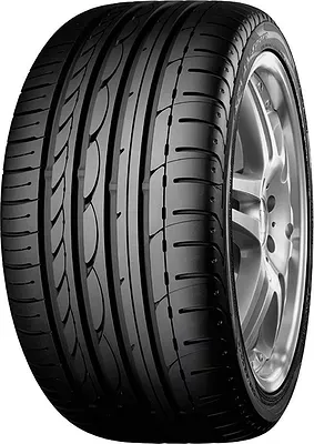 Yokohama Advan Sport V103 235/40 R19 92Y