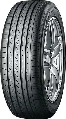 Yokohama Bluearth RV02 215/60 R17 96H